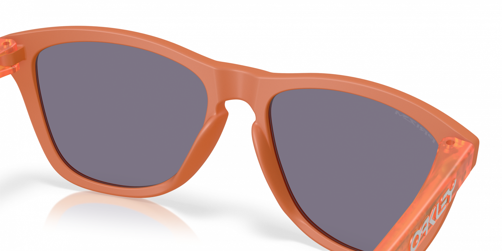 Oakley Frogskins Sunglasses - OO9013 9013M1