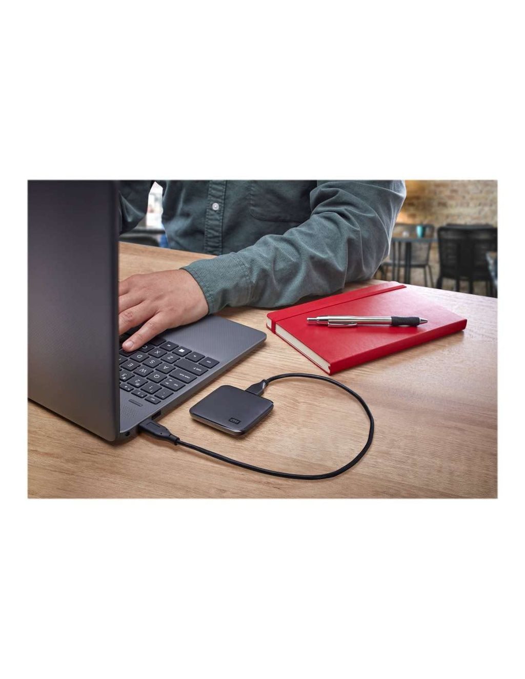 WD 1TB Elements SE SSD Portable SSD USB 3.0 up to 400 MB/s 2-meters drop resistance