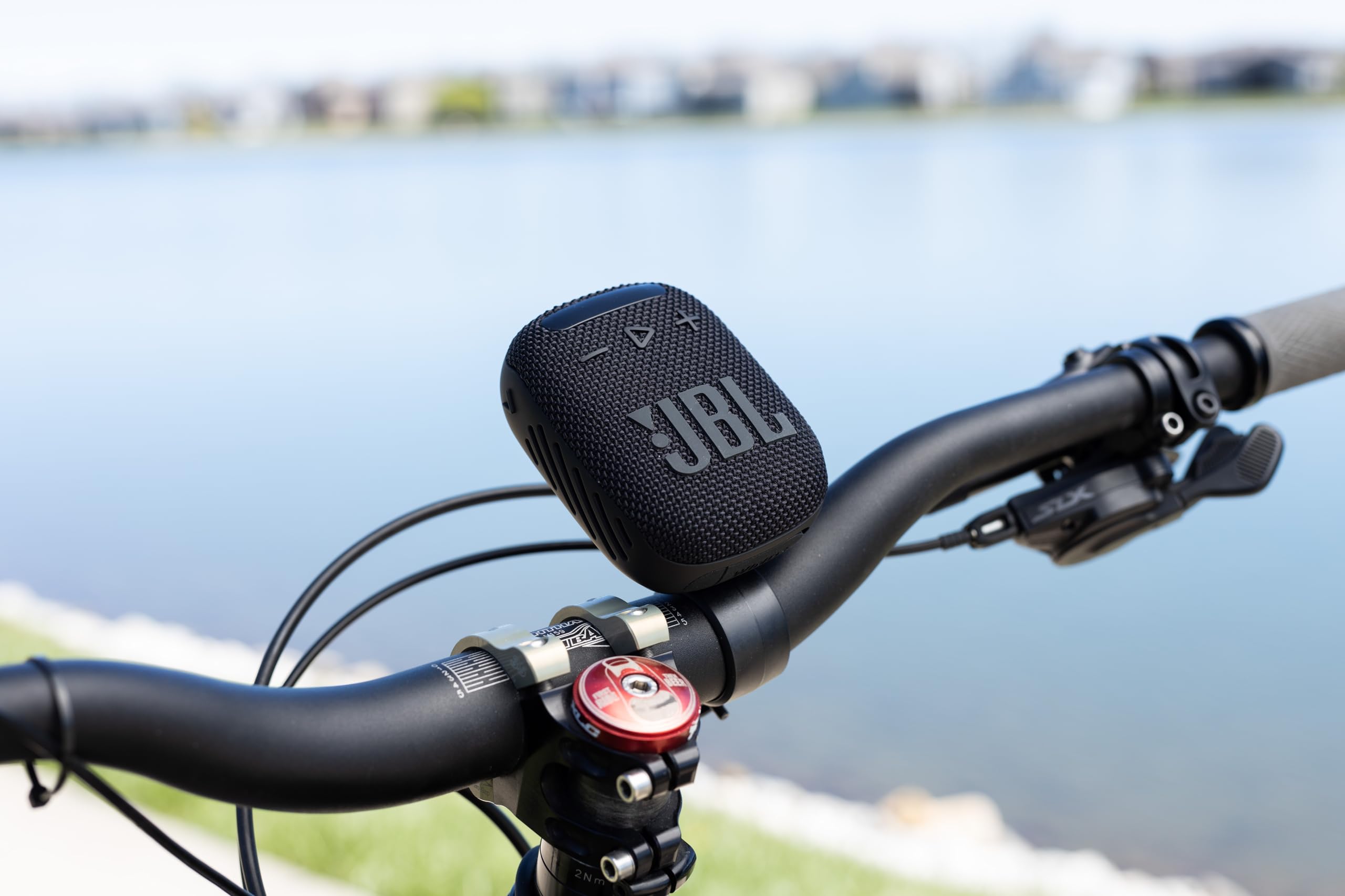 JBL Wind 3 FM Bluetooth Handlebar Speaker (Blue)