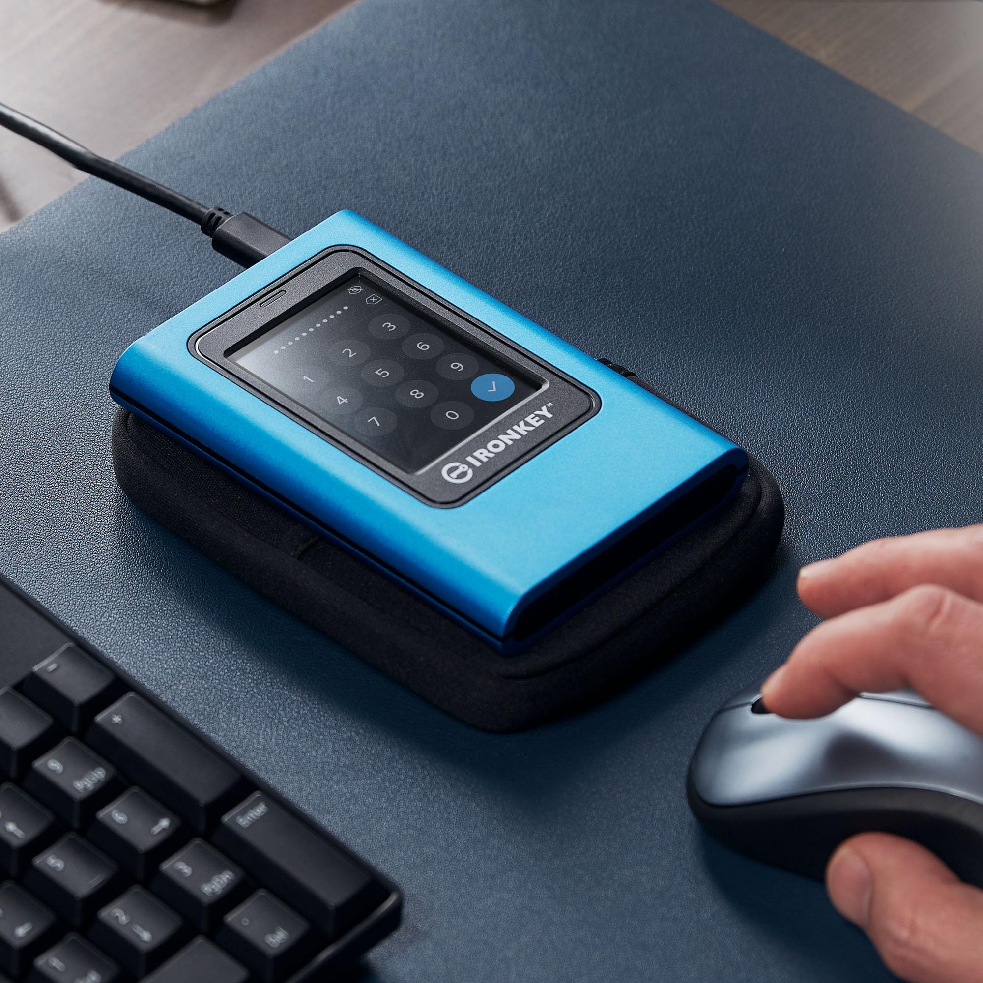 Kingston IronKey Vault Privacy 80 - External SSD - FIPS 197 Certified & XTS-AES 256-bit Encrypted- Up to 250MB/s read, 250MB/s write - IKVP80ES/960G