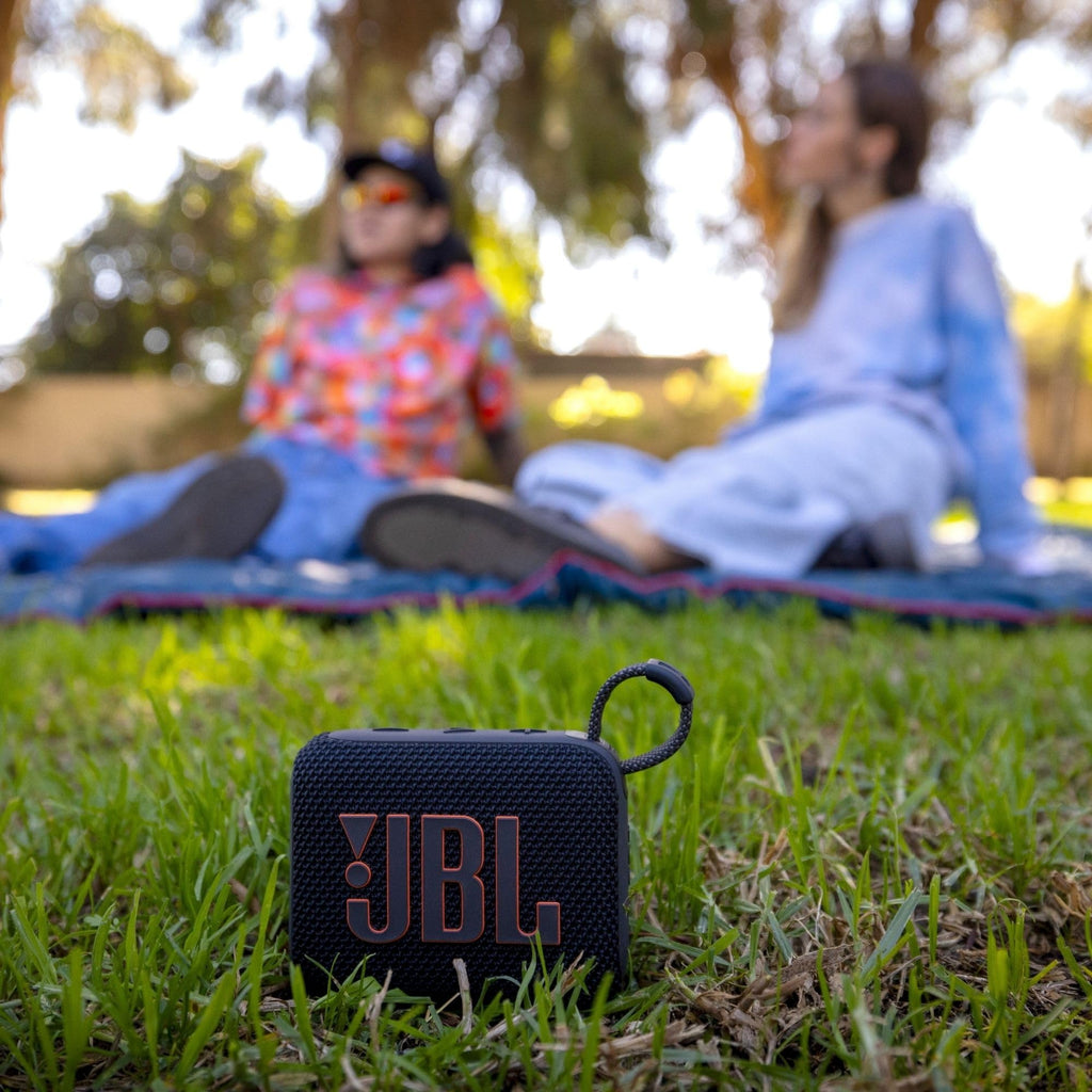 JBL Go 4 - Ultra-Portable, Waterproof and Dustproof Bluetooth Speaker, Big Pro Sound with punchy bass, 7-Hour Built-in Battery, Made in part with recycled materials (Black)